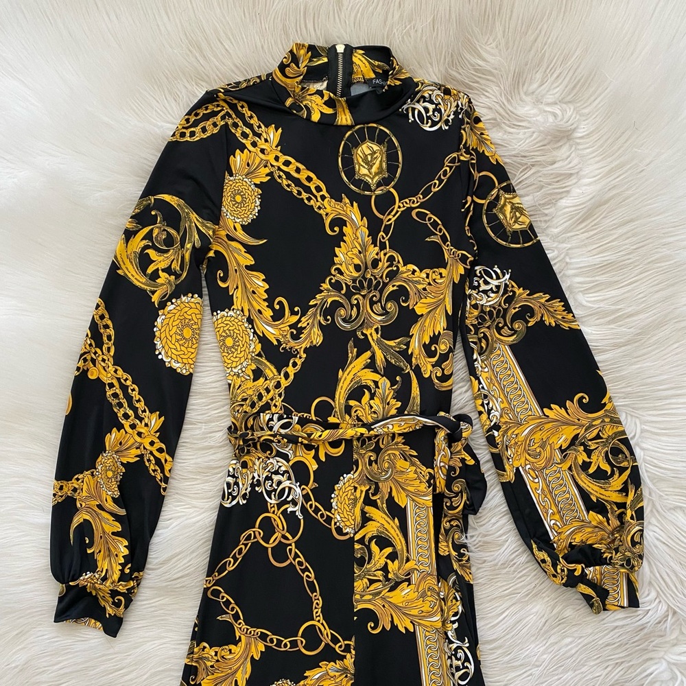Fashion Nova Black Yellow Gold Chain Print Wide Leg High Status Jumpsuit Gaudy - Picture 3 of 14